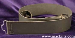 03-010 Kilt Belt - plain black leather - 2 1/4"