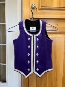 01-268 CHILD'S SIZE 8 LAVENDER HIGHLAND VEST